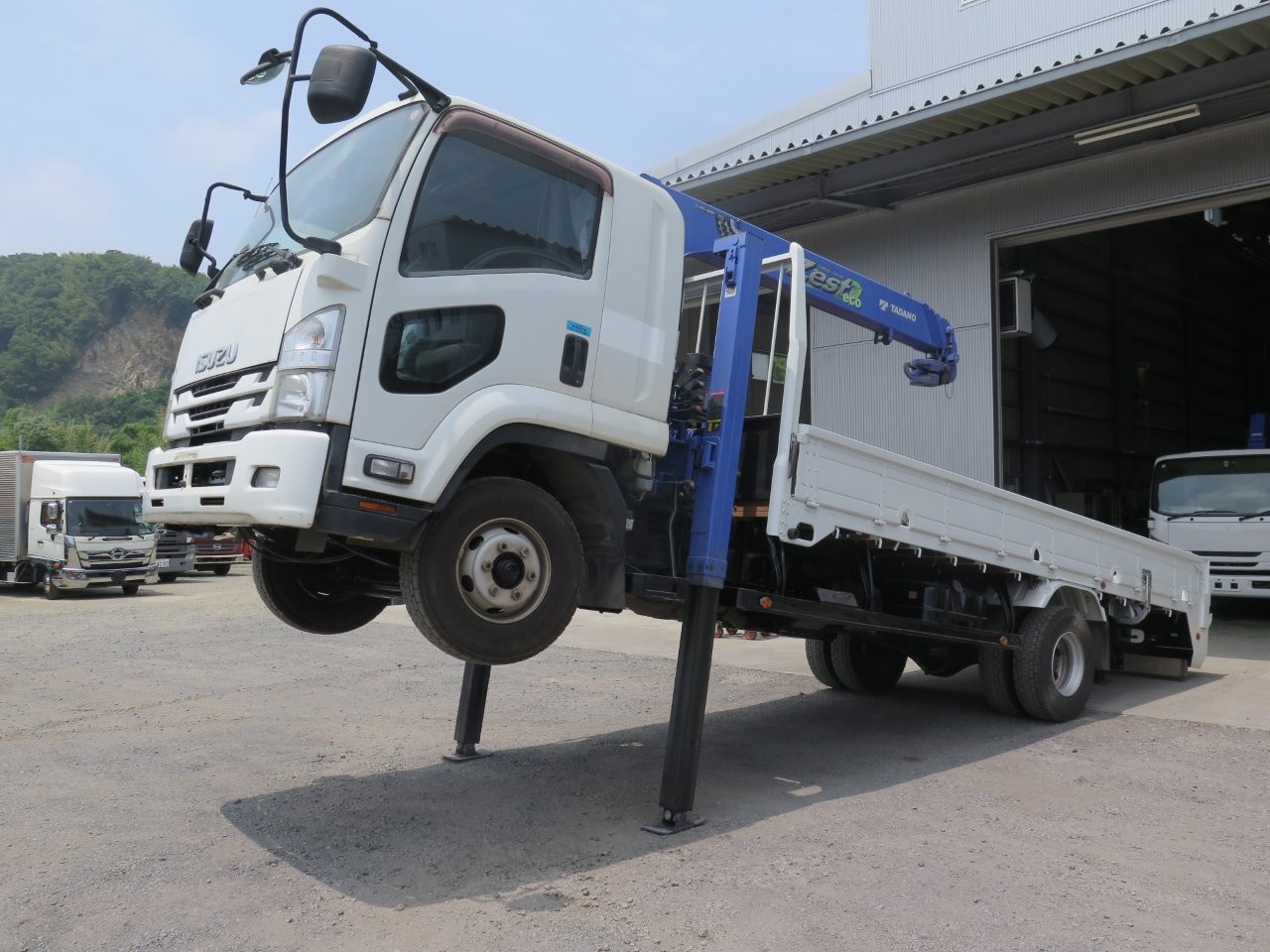 ストリートジャムOTAZEON Mack3四駆中古 ストリートジャムOTAZEON Mack3四駆中古 Amazon.co.jp